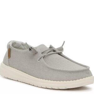 HEYDUDE Wendy Slip-On - Women's size 11 Hey Dude Women's Wendy Chambray Lace-Up